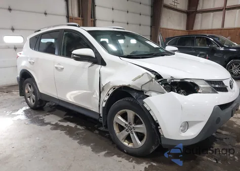 2015 Toyota Rav4 Xle из США, поврежденный, VIN 2T3RFREV6FW231567